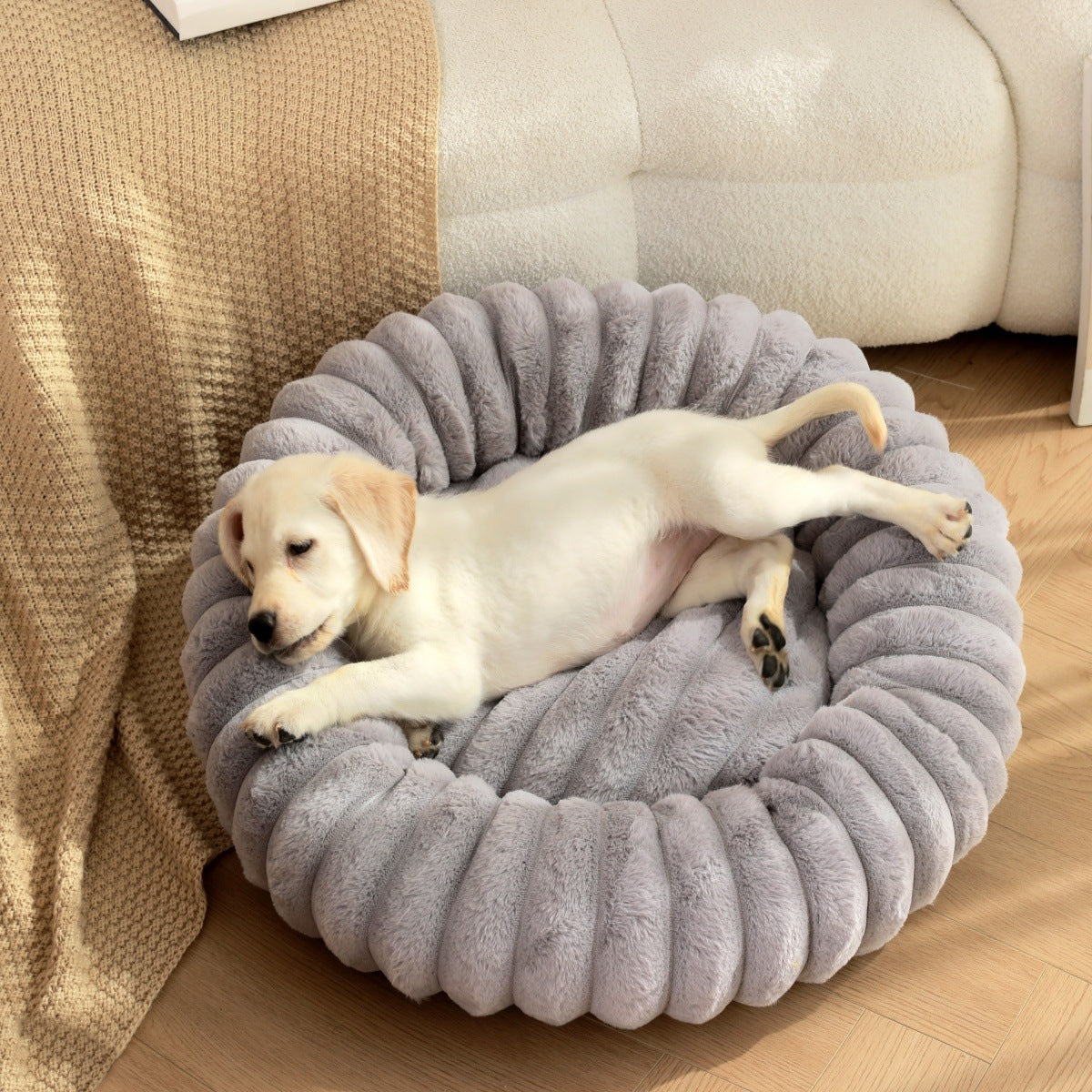 Round Long-Haired Plush Pet Bed