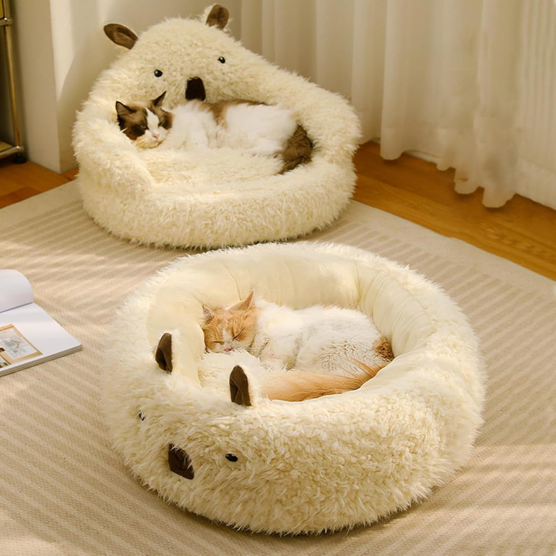 Cute Alpaca-Shaped Pet Bed with Detachable Pads
