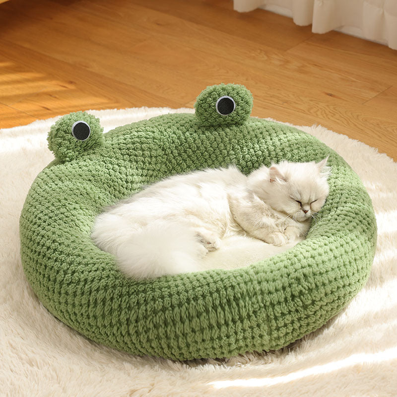 Frog-Shaped Pet Bed for Cats & Small Dogs