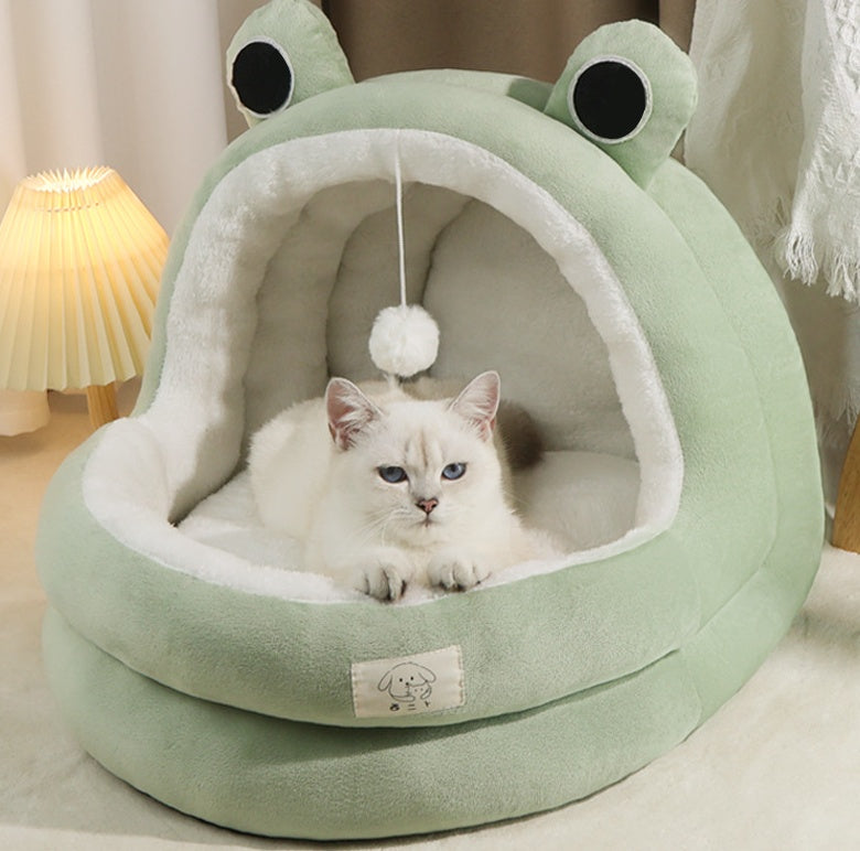 Enclosed Animal-Shaped Pet Cave Bed - 3-Layer Fleece